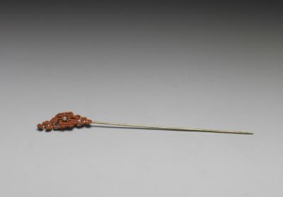 图片[2]-Gilt hairpin decorated with a seed pearl and  coral seed beads arrayed in the form of “double happiness” character, Qing dynasty (1644-1911)-China Archive